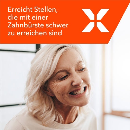 Erreicht Stellen, die mit einer Zahnburste schwer zu erreichen sind